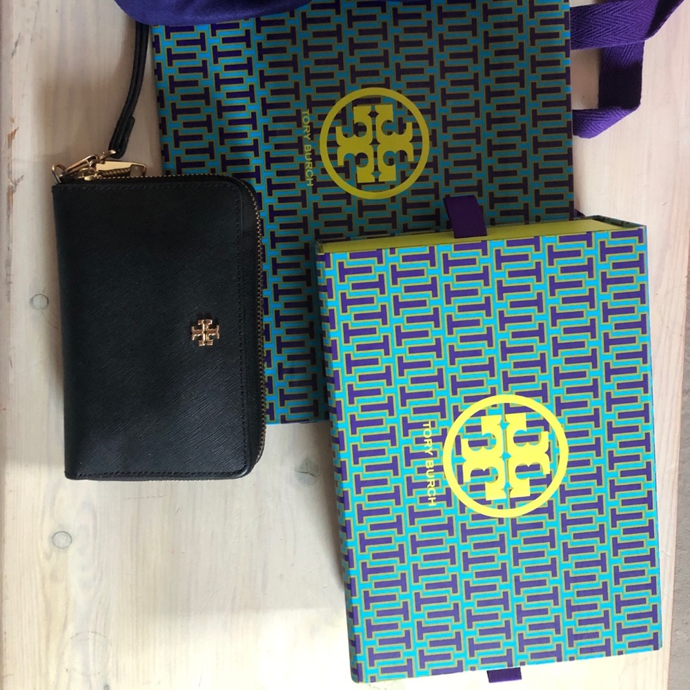 Tory Burch Wristlet